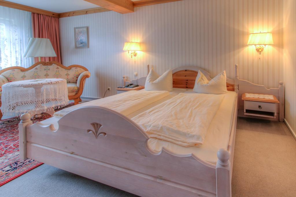 Landhotel Schnupp Neudrossenfeld Buitenkant foto