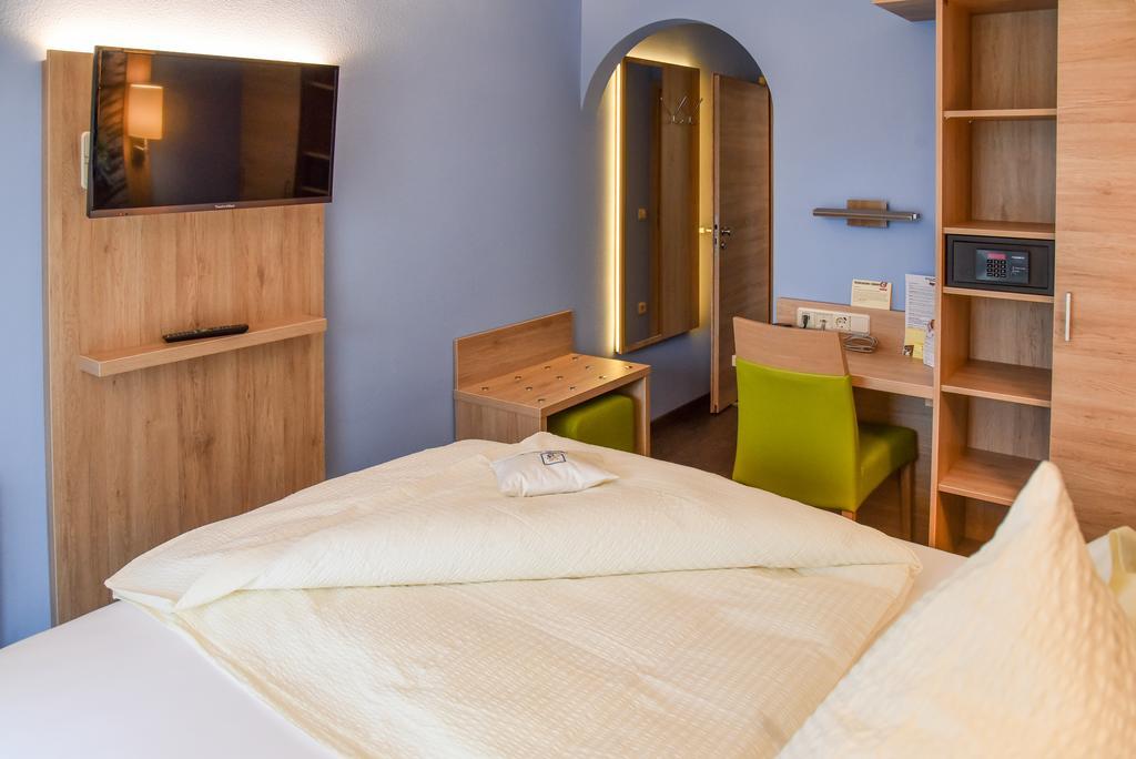 Landhotel Schnupp Neudrossenfeld Buitenkant foto