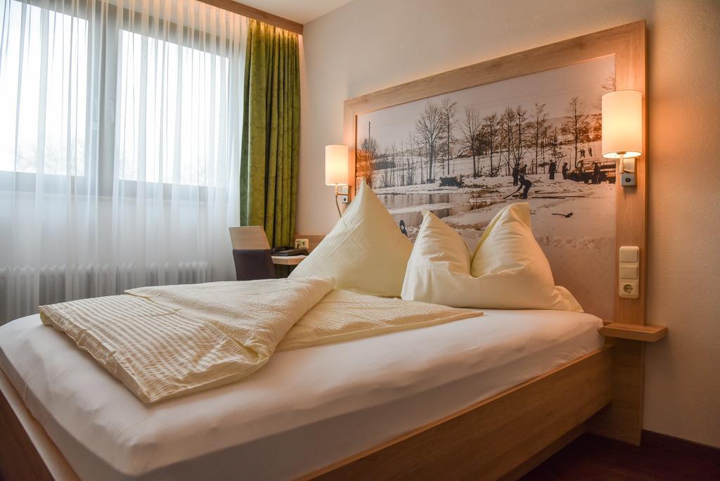 Landhotel Schnupp Neudrossenfeld Buitenkant foto