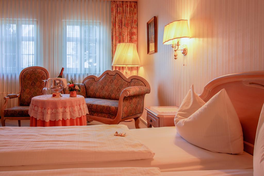Landhotel Schnupp Neudrossenfeld Buitenkant foto