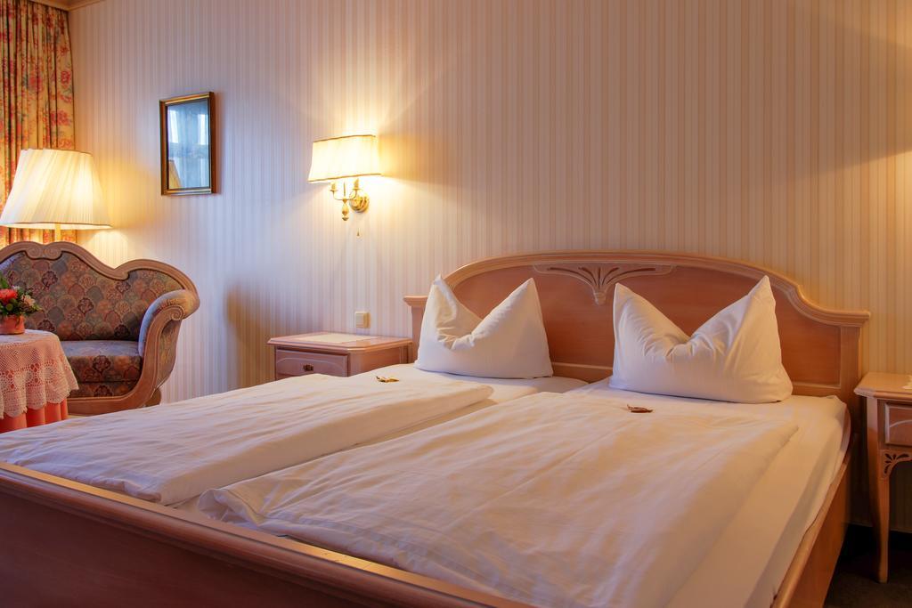 Landhotel Schnupp Neudrossenfeld Buitenkant foto